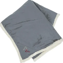 Field & Co. Sherpa Blanket