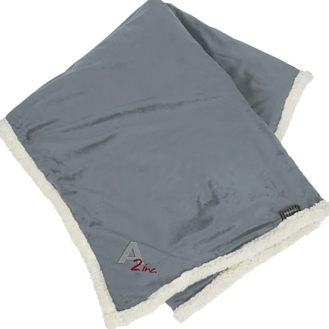 Field & Co. Sherpa Blanket
