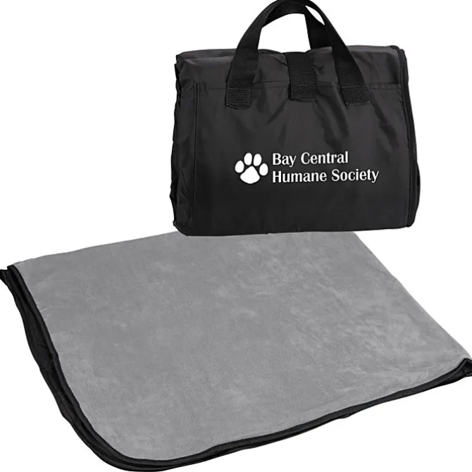 Fleece/Nylon Outdoor Blanket - 24 hr